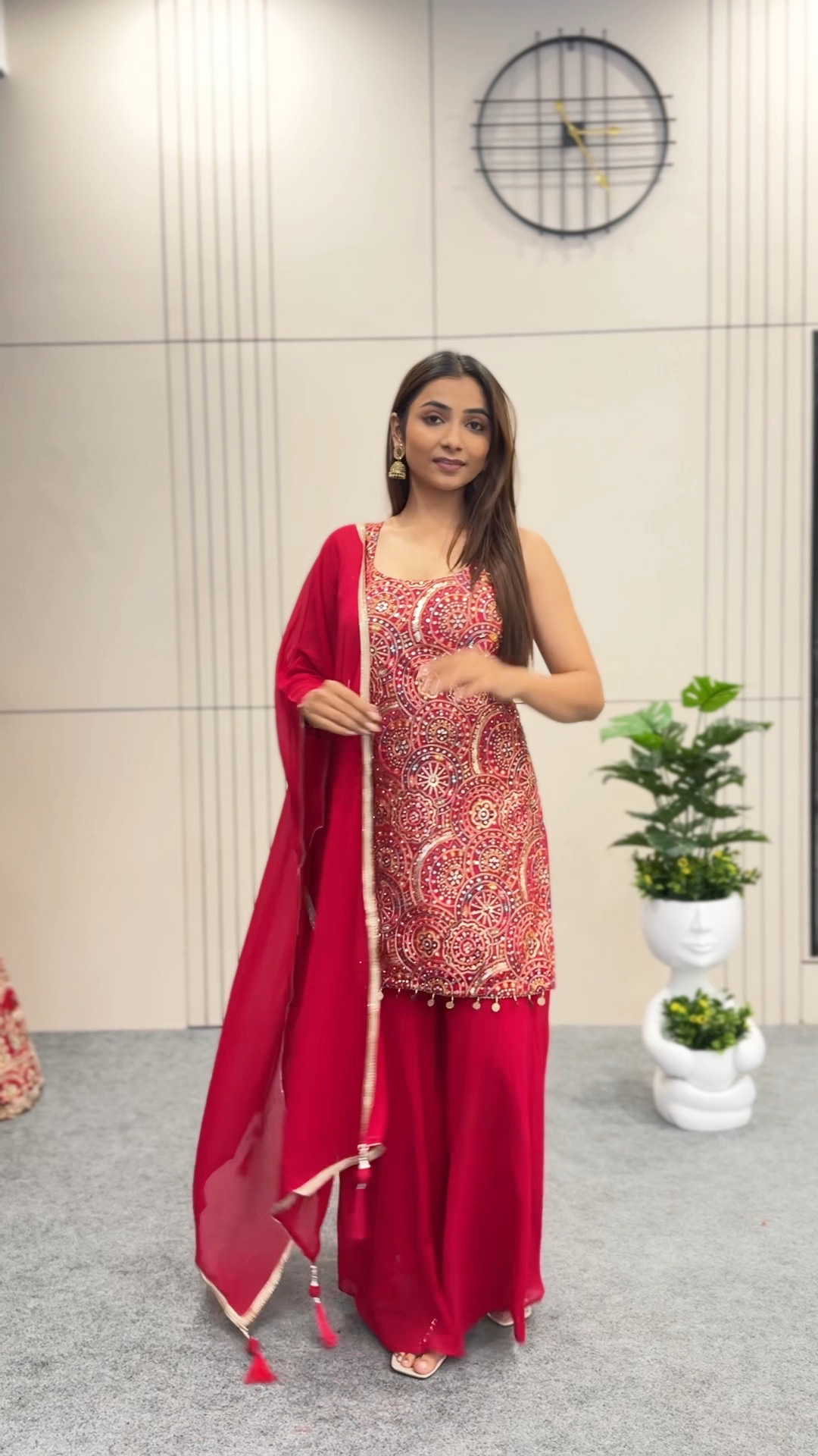 Noorani Adaa Sharara