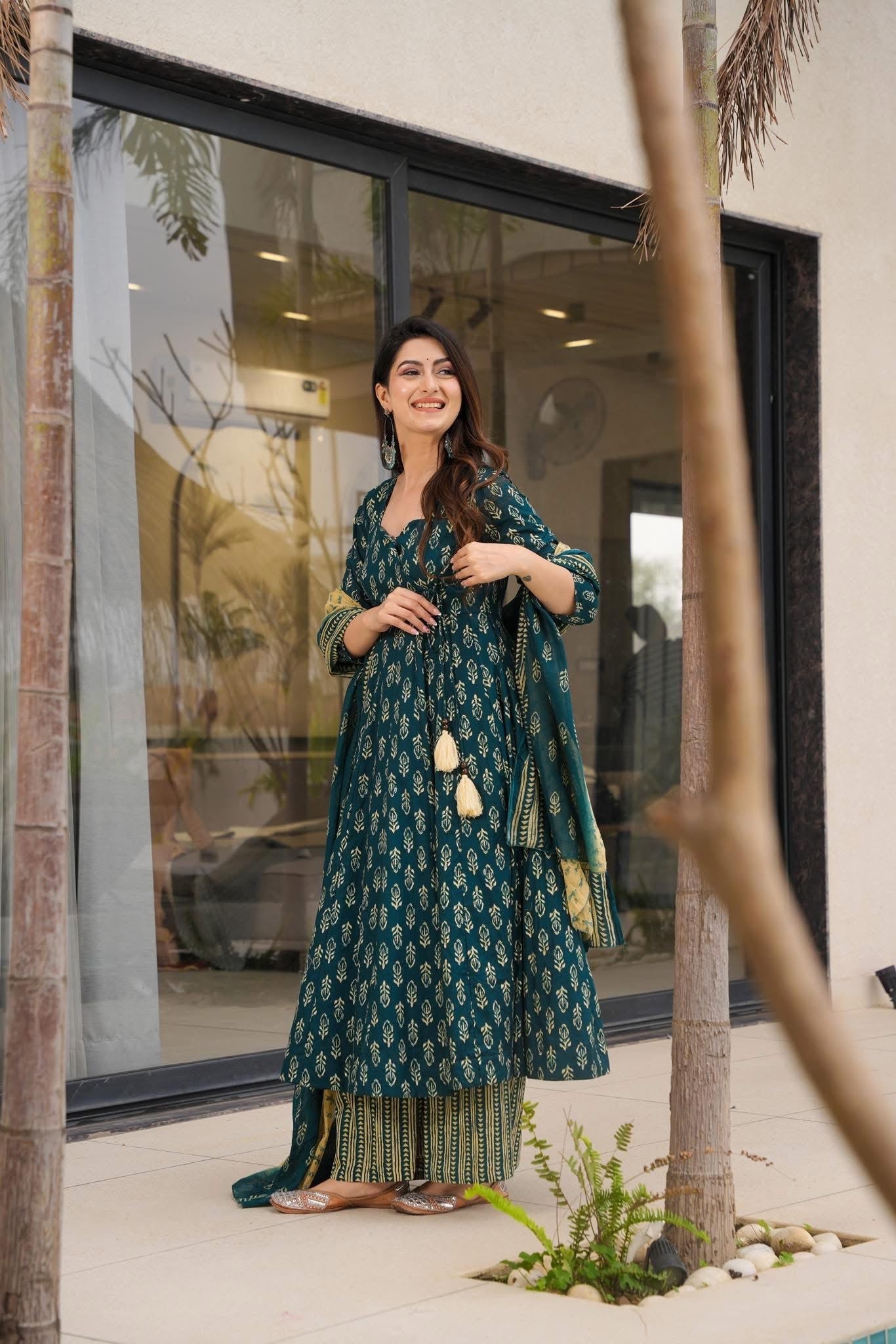 Regular Fit Muslin Cotton Printed Suit Set