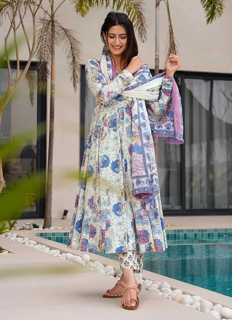 Regular Wear Off White Muslin Cotton Digital Print Suit Set