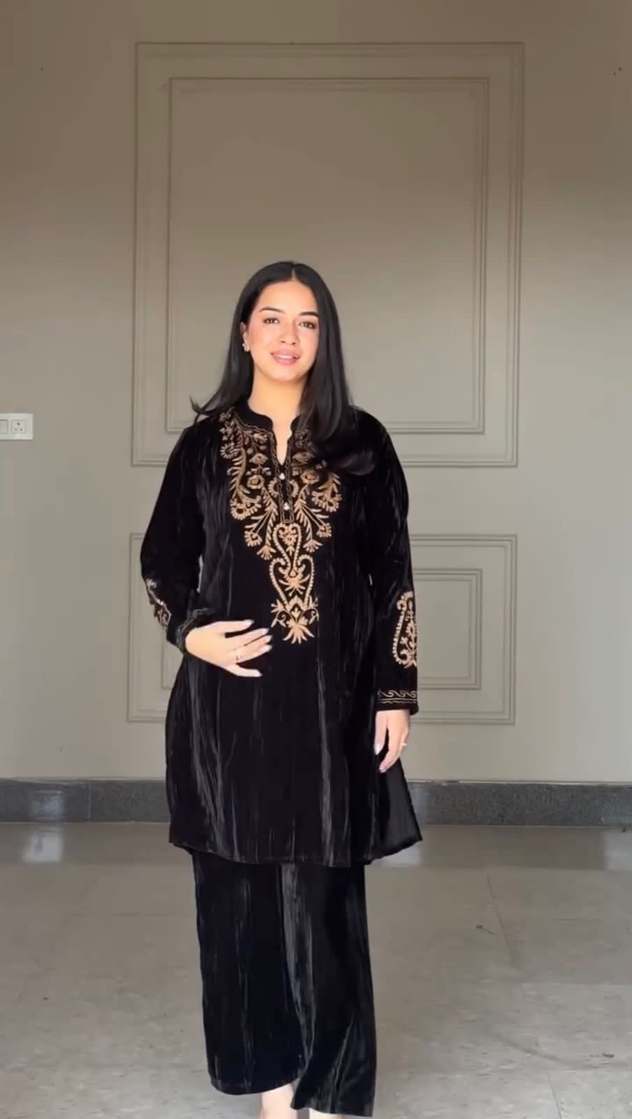 Ziva Thread Embroidered Velvet Co-Ord Set